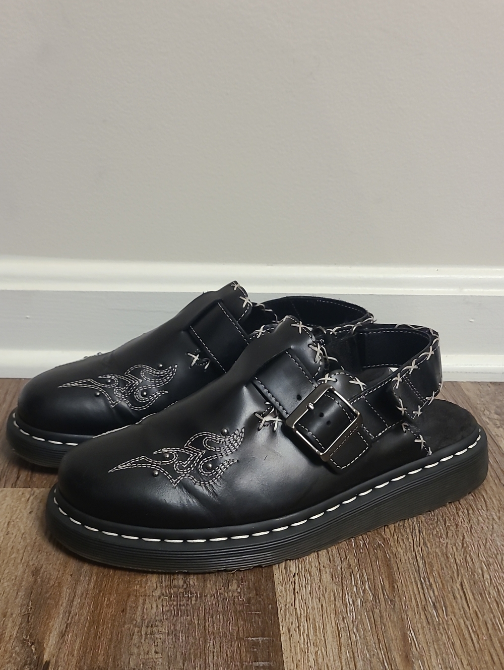 Dr. Martens Jorge II Gothic Americana Leather Slingback Mules Black Clogs
